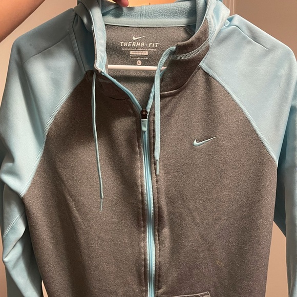 Nike Jacket - Picture 1 of 3
